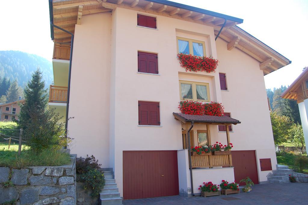 Appartamenti Welcome In Val Di Sole Casa Orti Ossana Exterior photo